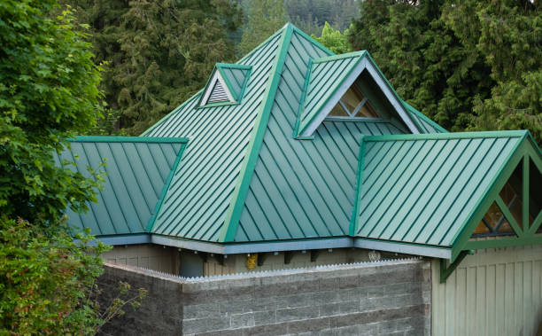 Best Roof Maintenance and Cleaning  in Tullahoma, TN